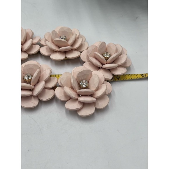 J. Crew Vintage 3 Dimensional Wood Rose Pretty in Pink Floral Collar Necklace - Picture 15 of 15